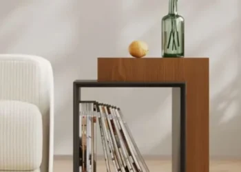 میز مکعبی عسلی ترکیبی چوب و مشکی مدرن مدل 007
